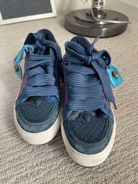 Southbank Tag Sneakers by Kurt Geiger London.